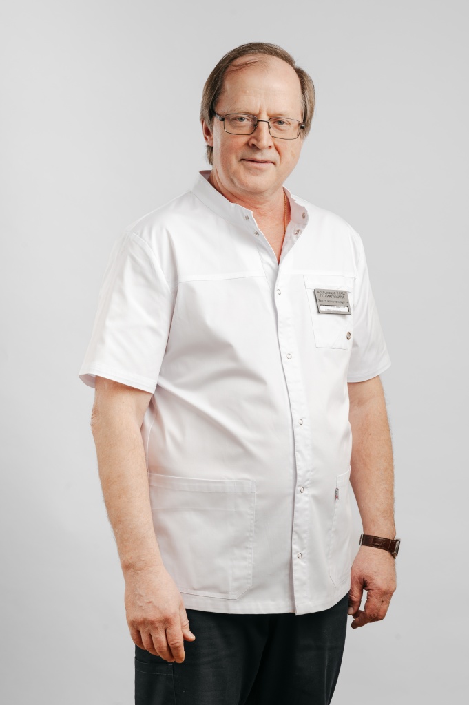 Главный врач НМЦ